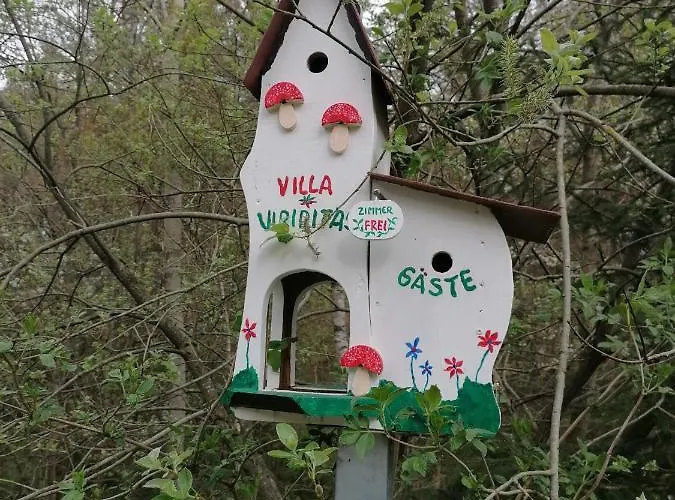 ゲストハウス Viriditas 3*