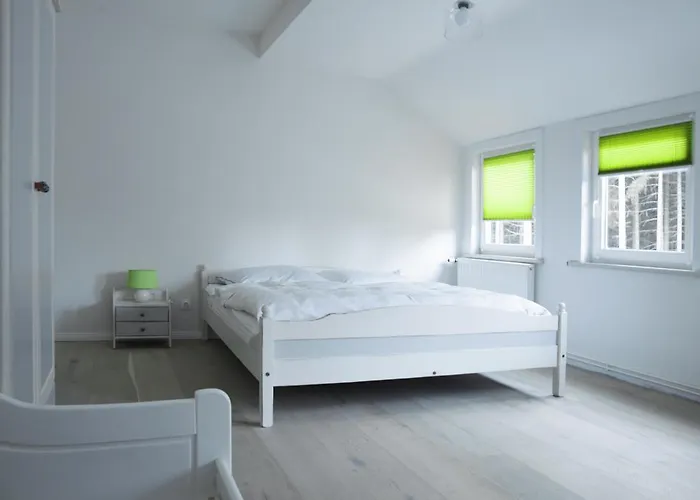 ゲストハウス Viriditas 3*