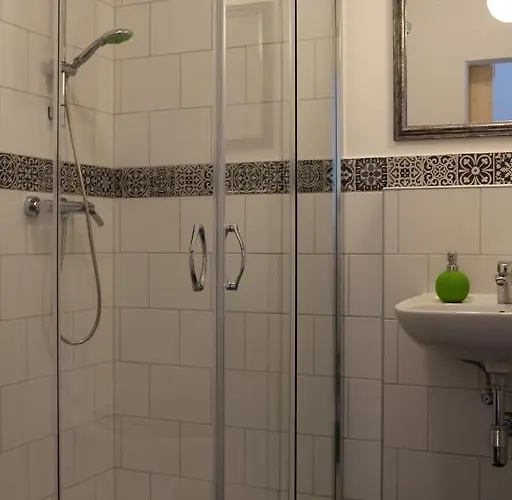 ゲストハウス Viriditas エルビンガーオーデ